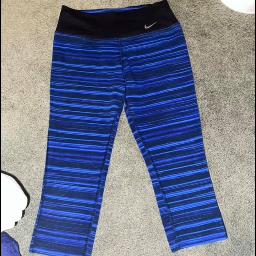 Nike Capri Leggings